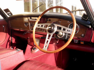 Jensen C-V8 Interior