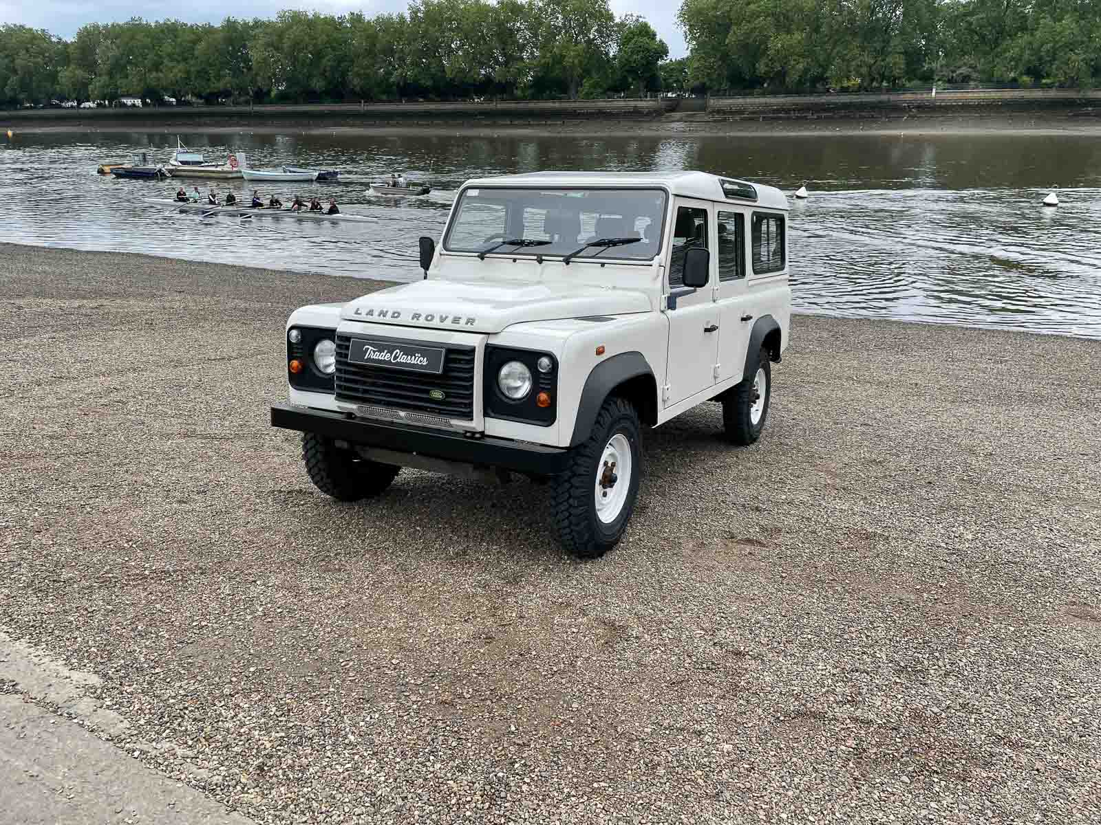 2009 Land Rover Defender 110 SW