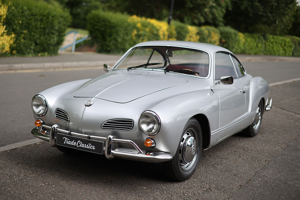 Volkswagen Karmann Ghia