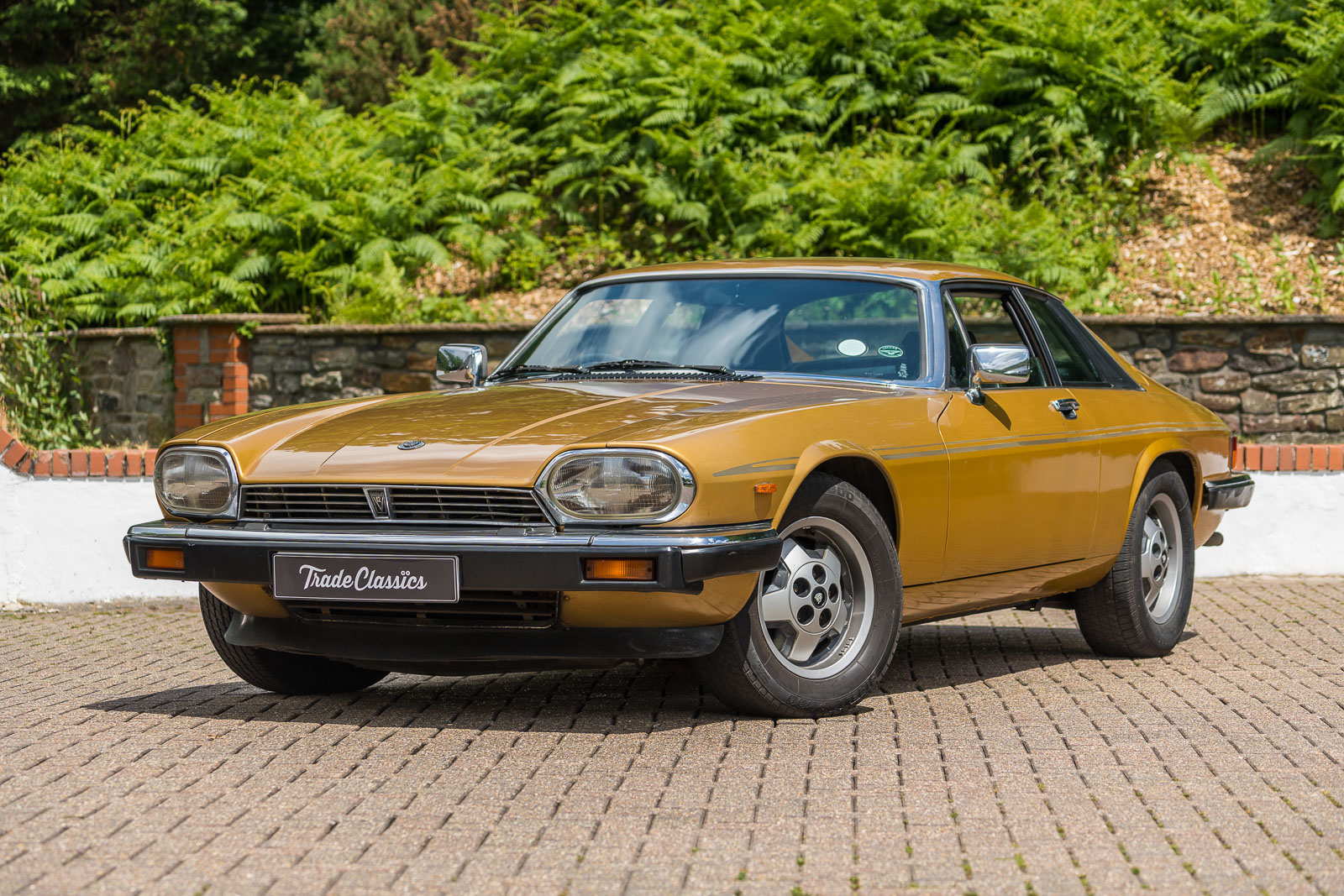 Buy Or Sell A Classic Car Online In Our Auction Rooms 