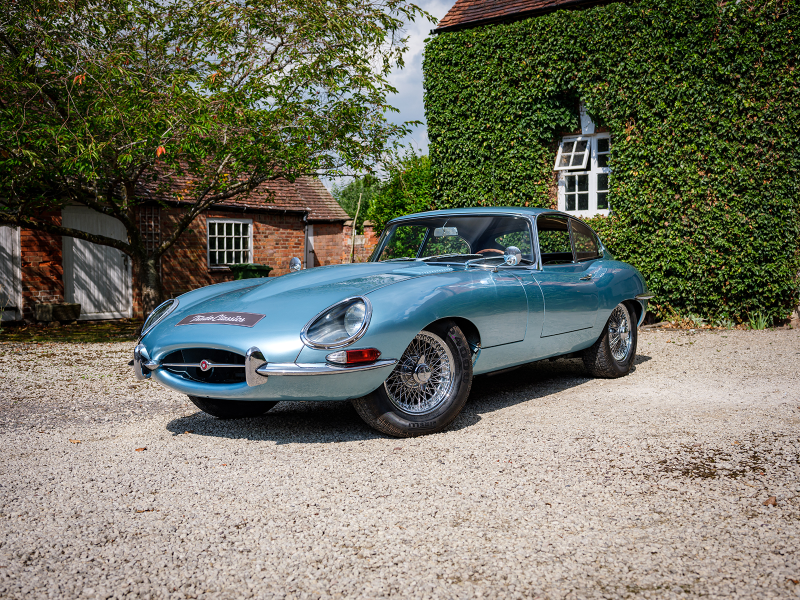 1966 Jaguar E-Type Series 1 FHC |
