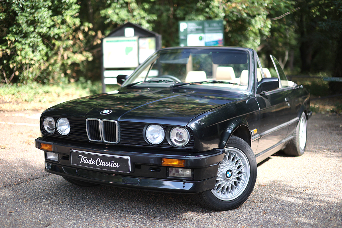 1990 BMW 325i Cabriolet (E30)