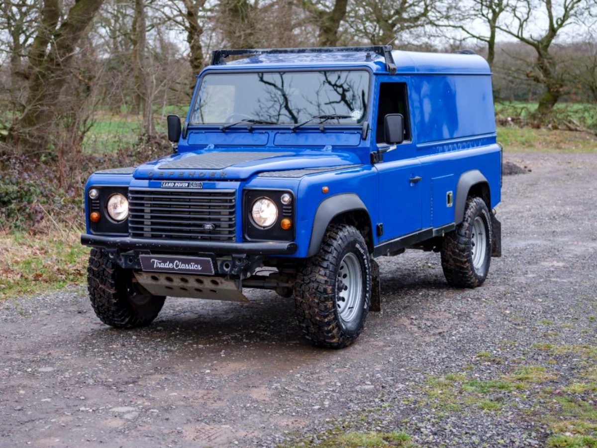 Refurbished 1992 Land Rover Defender Will Cost You More Than A Brand New  One