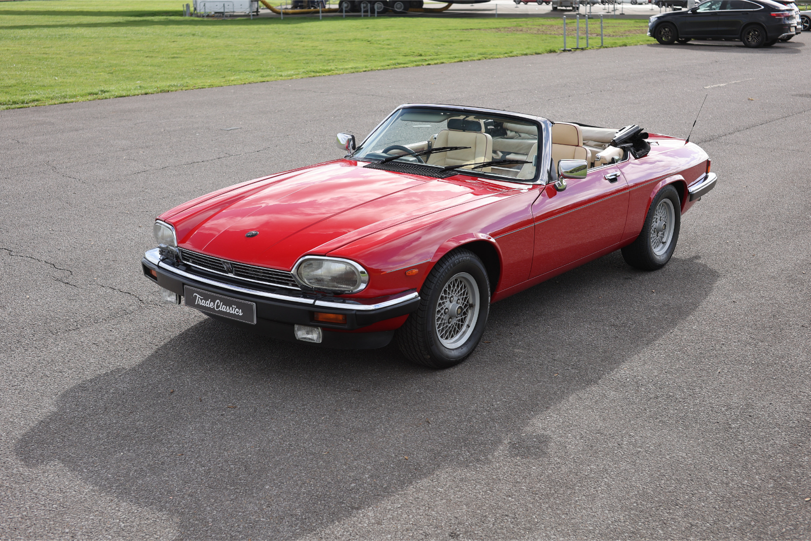 Photo 9 of 12 of 1988 Jaguar XJS V12 Convertible